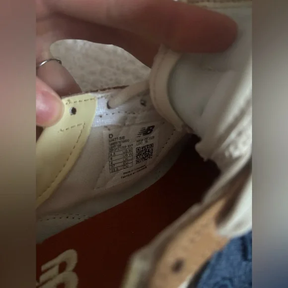 NWT New Balance x Sezane sneakers - Picture 9 of 11